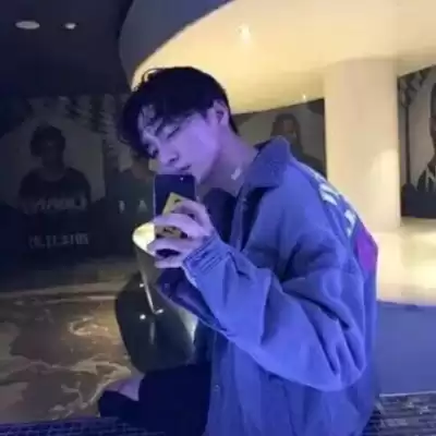 邴裕梅